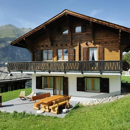 Chalé Huettle - Authentisch, Ruhig, Mitten Im Gruen Grächen